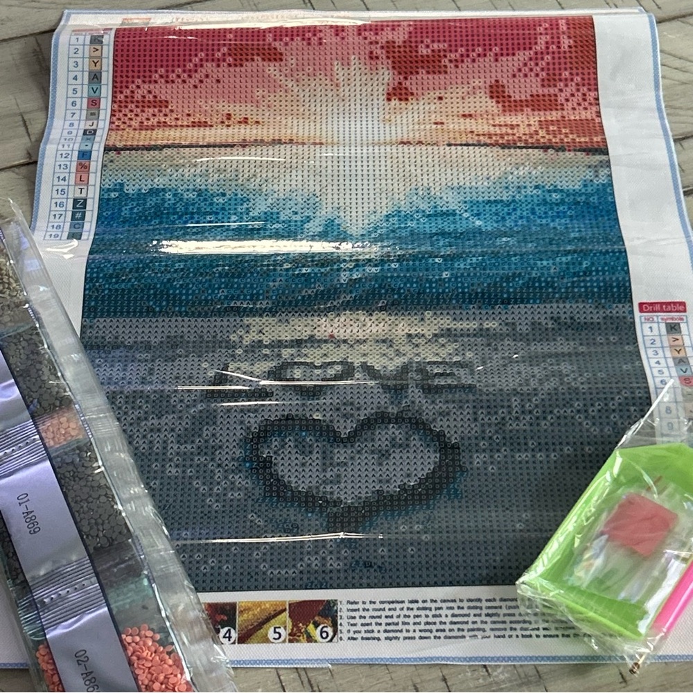 Diamond Painting Kit Beach Sunset Image Heart in the Sand “LOVE“ Trending Craft